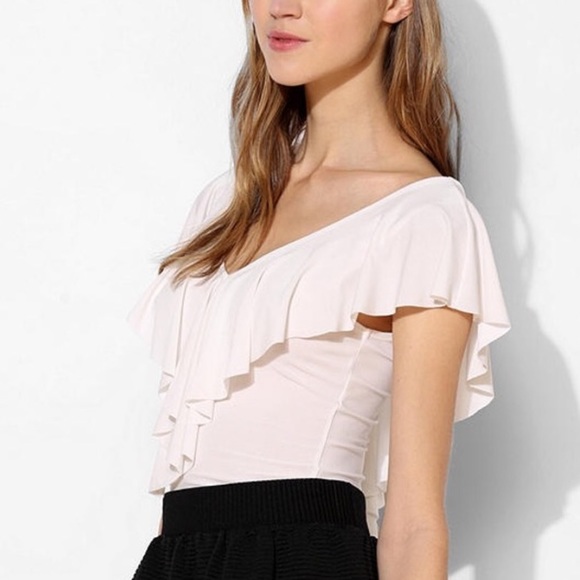 Urban Outfitters light pink ballet ruffle top ✨🩰 - Picture 2 of 9